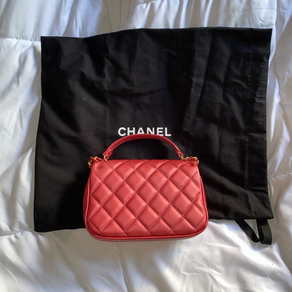 Pink Chanel - Picture 11 of 13